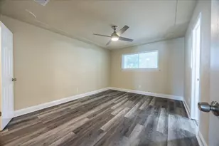5709 Denise Dr, Haltom City, TX 76148 - Photo 19