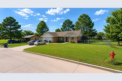 511 Pine Ridge, Aubrey, TX 76227 - Photo 9