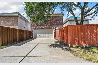 2124 Broadstone Drive, Plano, TX 75025 - Photo 25