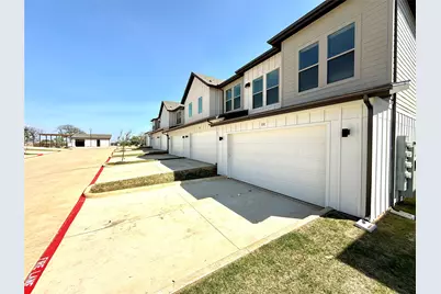 3149 Bennett Drive #TH2 Floorplan, Corinth, TX 76208 - Photo 9