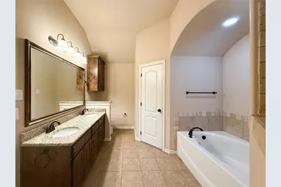 1209 Butterfield Street, Bridgeport, TX 76426 - Photo 11