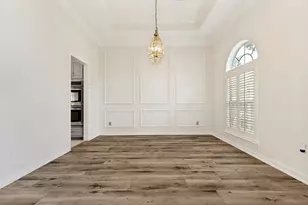 2721 Gold Rush Ln, Carrollton, TX 75007 - Photo 5