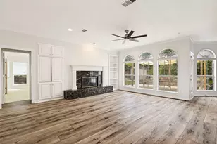 2721 Gold Rush Ln, Carrollton, TX 75007 - Photo 9