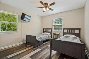 2214 Pine St, Grand Prairie, TX 75050 - Photo 17