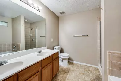 7940 Hidden Brook Drive, Fort Worth, TX 76120 - Photo 19