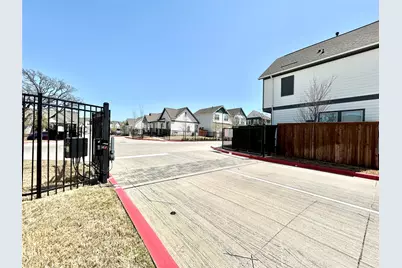2501 Ascension Boulevard #621, Arlington, TX 76006 - Photo 13