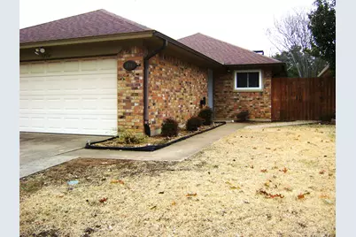 1714 Red Bud Lane, Euless, TX 76039 - Photo 1