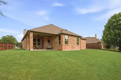 2820 Kirkwood Drive, McKinney, TX 75071 - Photo 3