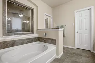 2820 Kirkwood Dr, McKinney, TX 75071 - Photo 21