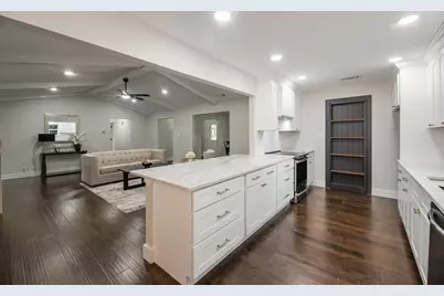 302 Shady Hill Drive, Richardson, TX 75080 - Photo 11