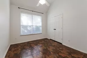 104 Peregrine Dr, McKinney, TX 75072 - Photo 13