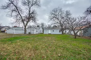 420 S Gribble St, Sherman, TX 75090 - Photo 13