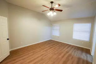 5616 Indian Hill Dr, Arlington, TX 76018 - Photo 7