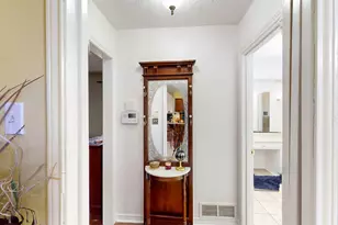 7432 Brentwood Stair Rd, Fort Worth, TX 76112 - Photo 17