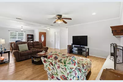 6104 Cliffside Drive, Edgecliff Village, TX 76134 - Photo 13