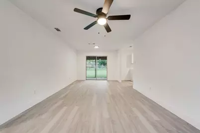 6048 Hillcrest Drive, Watauga, TX 76148 - Photo 13