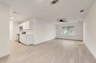 6048 Hillcrest Dr, Watauga, TX 76148 - Photo 15