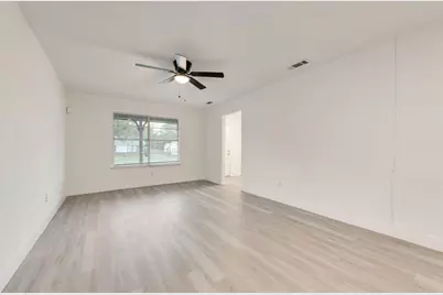 6048 Hillcrest Drive, Watauga, TX 76148 - Photo 11