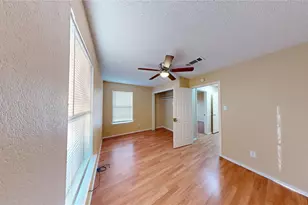 2117 W Walnut St, Garland, TX 75042 - Photo 7