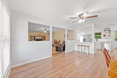 311 Robin Court, Burleson, TX 76028 - Photo 5