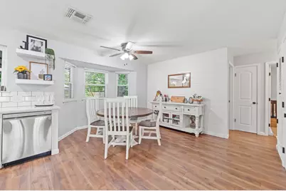 311 Robin Court, Burleson, TX 76028 - Photo 11