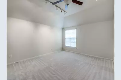 6428 Glenhollow Drive, Plano, TX 75093 - Photo 25