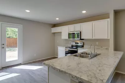 111 Rock Creek Lane, Terrell, TX 75160 - Photo 9