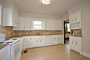 1402 E Chaffin St, Sherman, TX 75090 - Photo 3