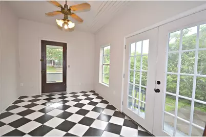 1402 E Chaffin Street, Sherman, TX 75090 - Photo 15