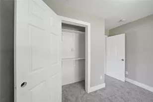 221 16th St, Grand Prairie, TX 75050 - Photo 23
