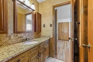 12869 FM1385, Pilot Point, TX 76258 - Photo 21