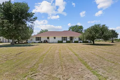 12869 Fm 1385, Pilot Point, TX 76258 - Photo 3