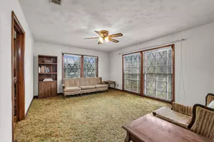 1525 Crow Dr, Waco, TX 76705 - Photo 7