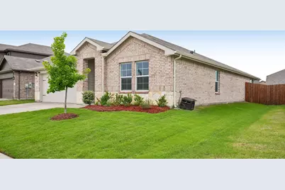 3924 Pinebluff Lane, Princeton, TX 75407 - Photo 3