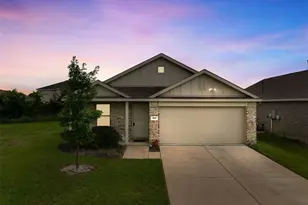 900 Odlozil Ln, Ennis, TX 75119 - Photo 1