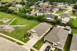900 Odlozil Ln, Ennis, TX 75119 - Photo 27