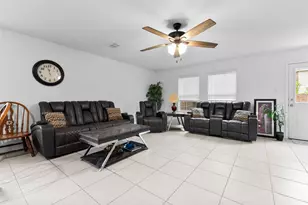 900 Odlozil Ln, Ennis, TX 75119 - Photo 9