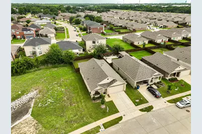900 Odlozil Lane, Ennis, TX 75119 - Photo 27