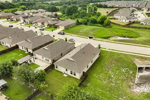 900 Odlozil Ln, Ennis, TX 75119 - Photo 29