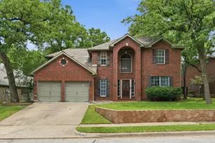 3528 Creekside Ct, Bedford, TX 76021 - Photo 1