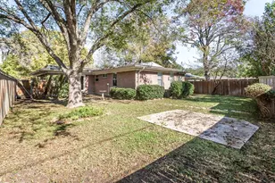 6912 Wake Forrest Dr, Dallas, TX 75214 - Photo 29