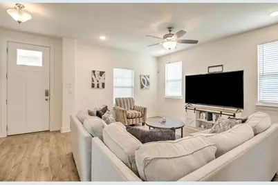 1371 Orange Blossom Court, Gainesville, TX 76240 - Photo 7
