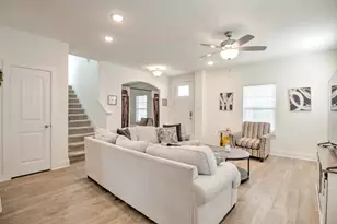 1371 Orange Blossom Ct, Gainesville, TX 76240 - Photo 7