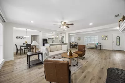 904 Shelley Drive, Arlington, TX 76012 - Photo 7