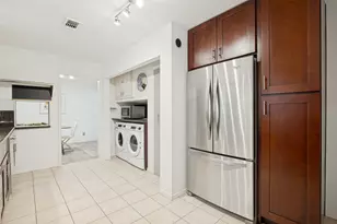 6406 Chesley Ln, Dallas, TX 75214 - Photo 13