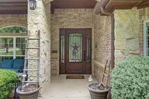 7402 Hampton Dr, Granbury, TX 76049 - Photo 5