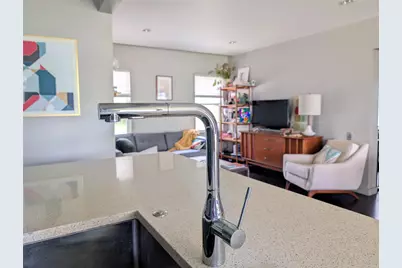 10026 Lake Gardens Drive, Dallas, TX 75218 - Photo 7