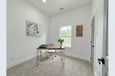 208 Silverleaf Drive, Fort Worth, TX 76112 - Photo 21