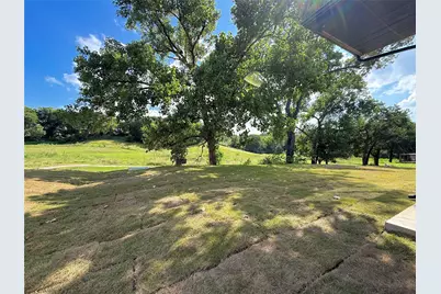 208 Silverleaf Drive, Fort Worth, TX 76112 - Photo 29