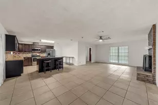 733 Arliss Dr, Woodway, TX 76712 - Photo 7